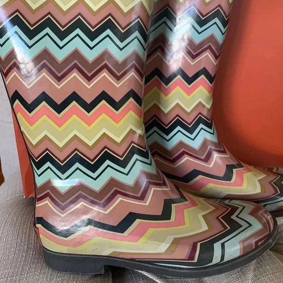 MISSONI x TARGET EUC Venetian Zig Zag Pattern Rain Boots Wellies - Picture 3 of 8